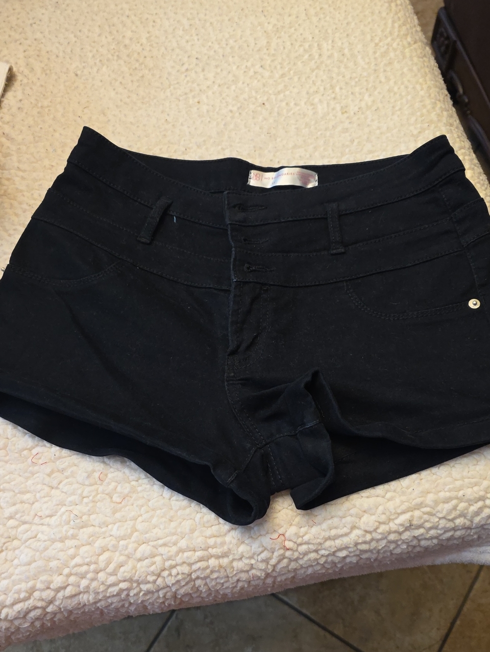 Black Women's High-Waist Stretch Shorts